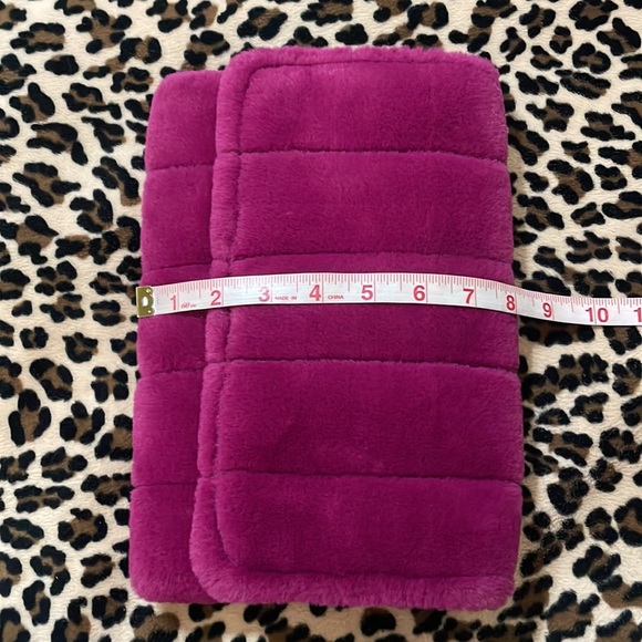 Faux Furry Purple Clutch 💜Wristlet Bag Purse Pink Fushia Color Y2K Fashion Boho - Picture 8 of 17